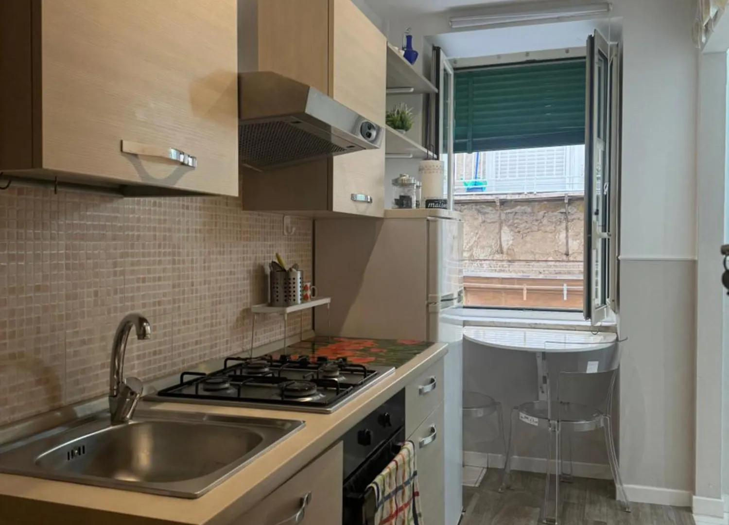 Chez Moi Napoli Apartment Italy